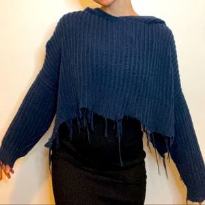 Loose crop hoodie